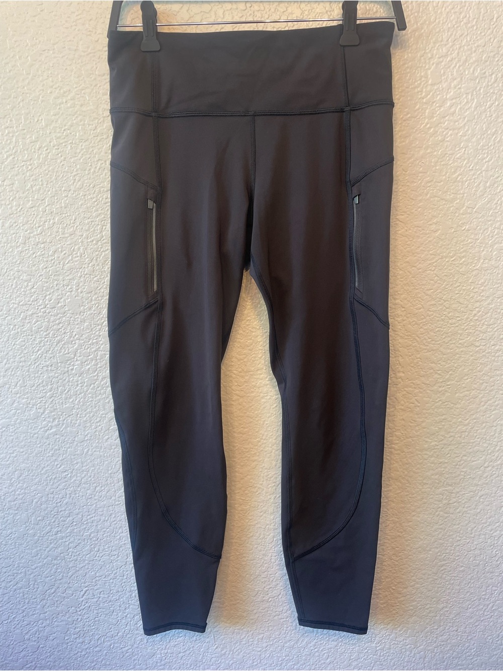 Athleta Black Rainier Tight High-Rise Zip Pocket Leggings Sz Small